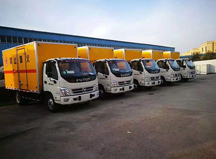 轵城镇爆破器材运输车